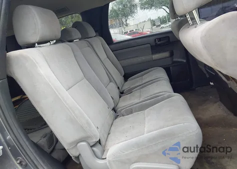 2011 Toyota Sequoia Sr5 5.7L V8 from USA, damaged, VIN 5TDZY5G13BS031092